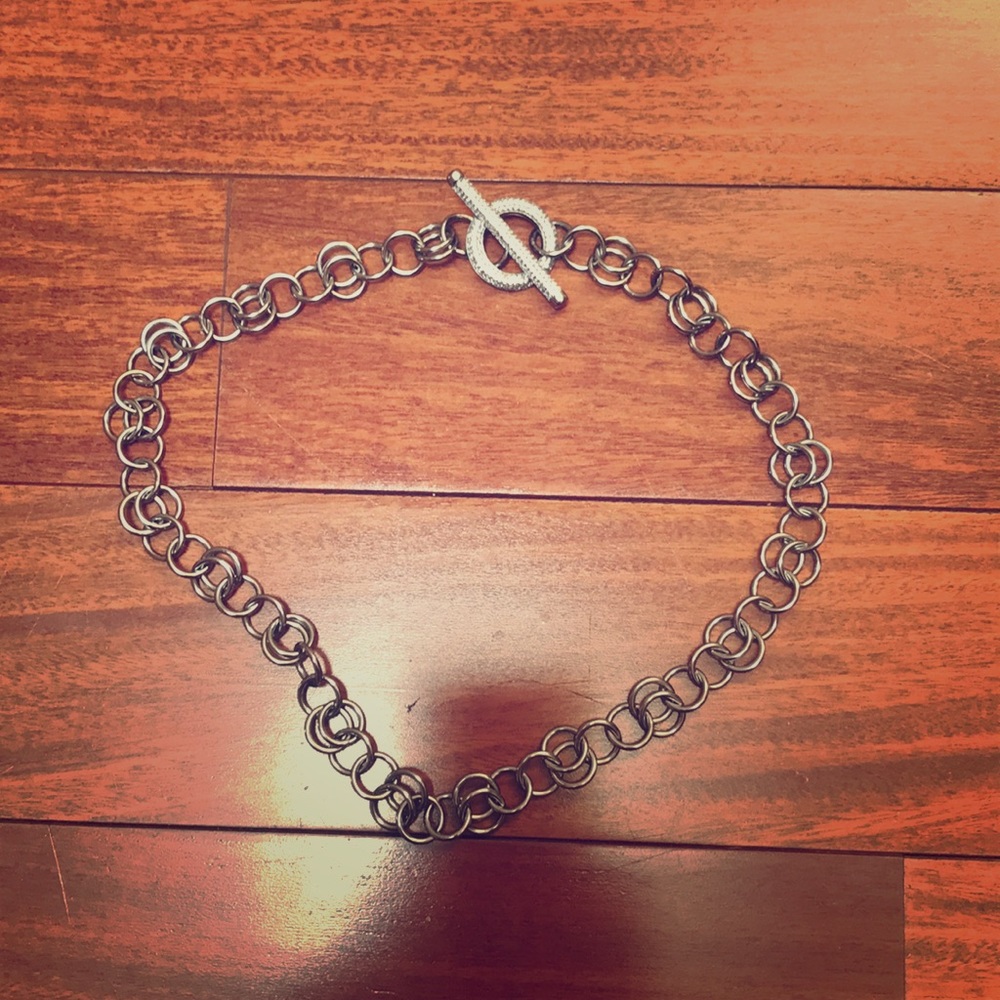 Sparkle necklace with circle closure